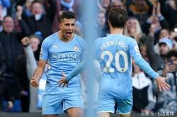 九游平台官网 -风云突变！阿森纳加时末段调整名单，NBA季后赛版图或变，气氛紧张，训练强度明显提升的简单介绍